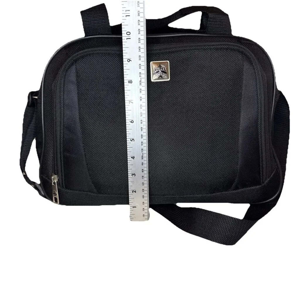 Atlantic Travel Bag Unisex Large Black Excellent Ballistic Nylon Carry On‎
